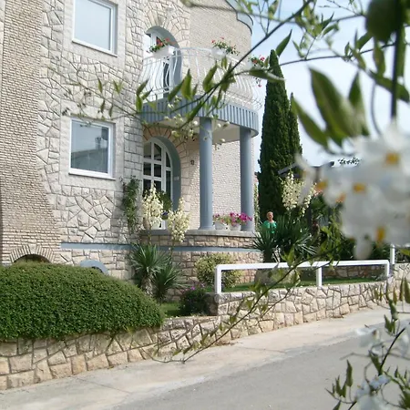 Apartament Ana - *
