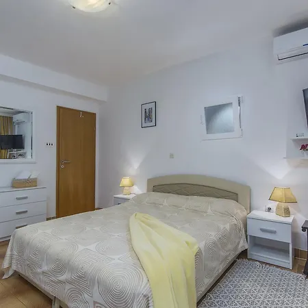 Ana - Apartament