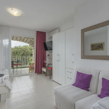 Apartament Ana - *
