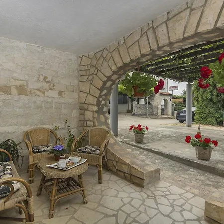 Ana - Apartament *